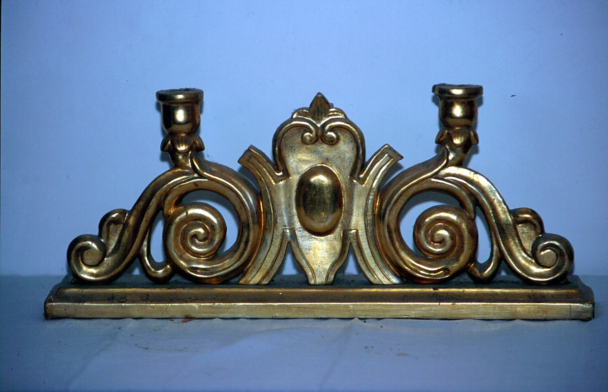 candelabro a serpentina, opera isolata - ambito ligure (fine/inizio secc. XVIII/ XIX)