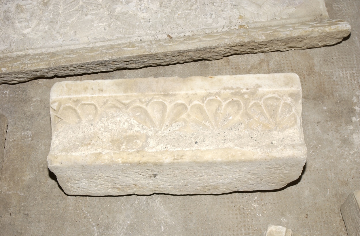 ghiera, frammento - bottega ligure (metà sec. XIV)