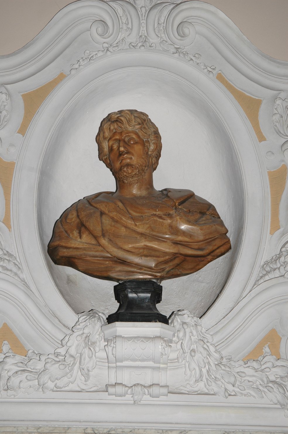 Busto maschile (busto, opera isolata) - ambito italiano (prima metà sec. XVIII)