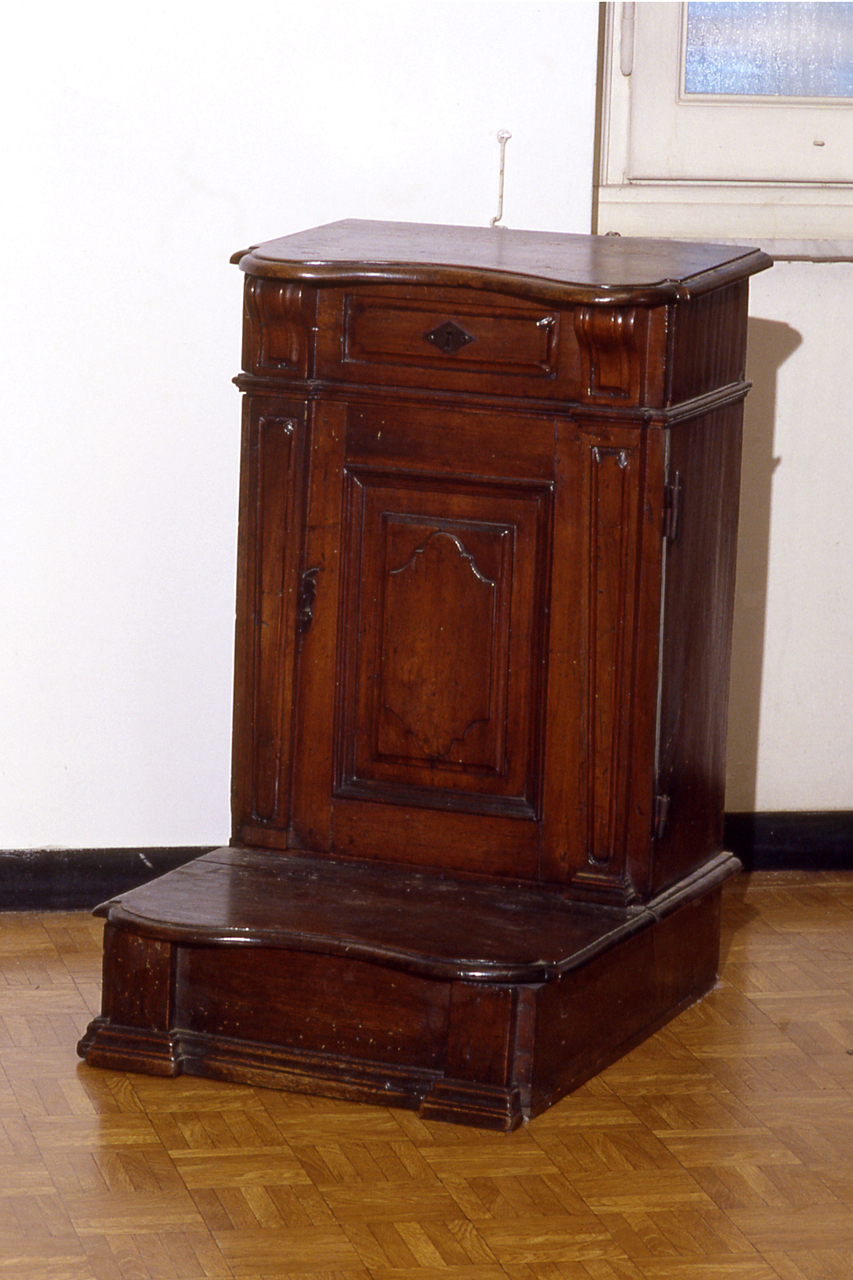 inginocchiatoio, opera isolata - PRODUZIONE GENOVESE (sec. XVIII)