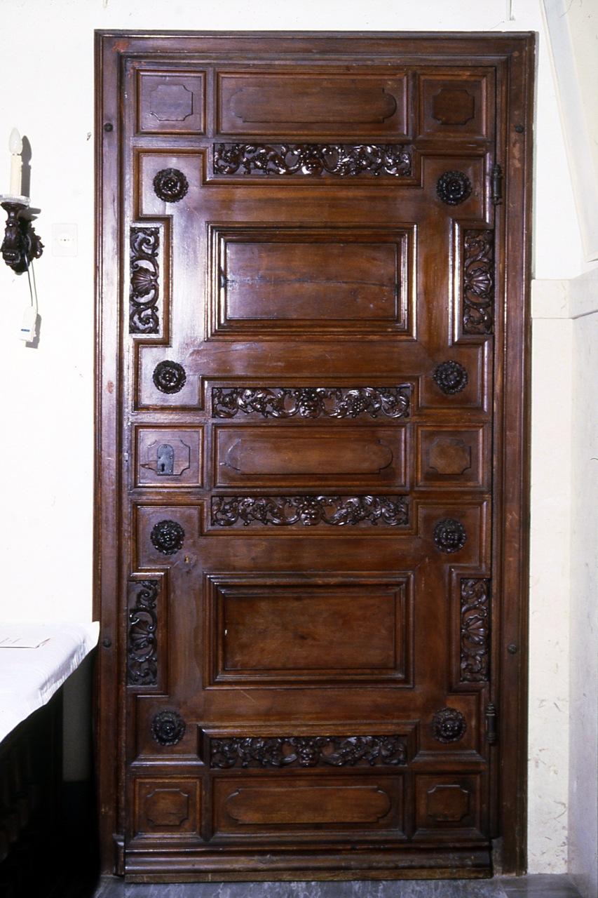 porta, opera isolata - PRODUZIONE GENOVESE (sec. XVII)