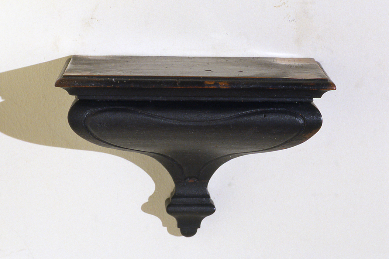 mensola, opera isolata - PRODUZIONE GENOVESE (fine/inizio secc. XVII/ XVIII)