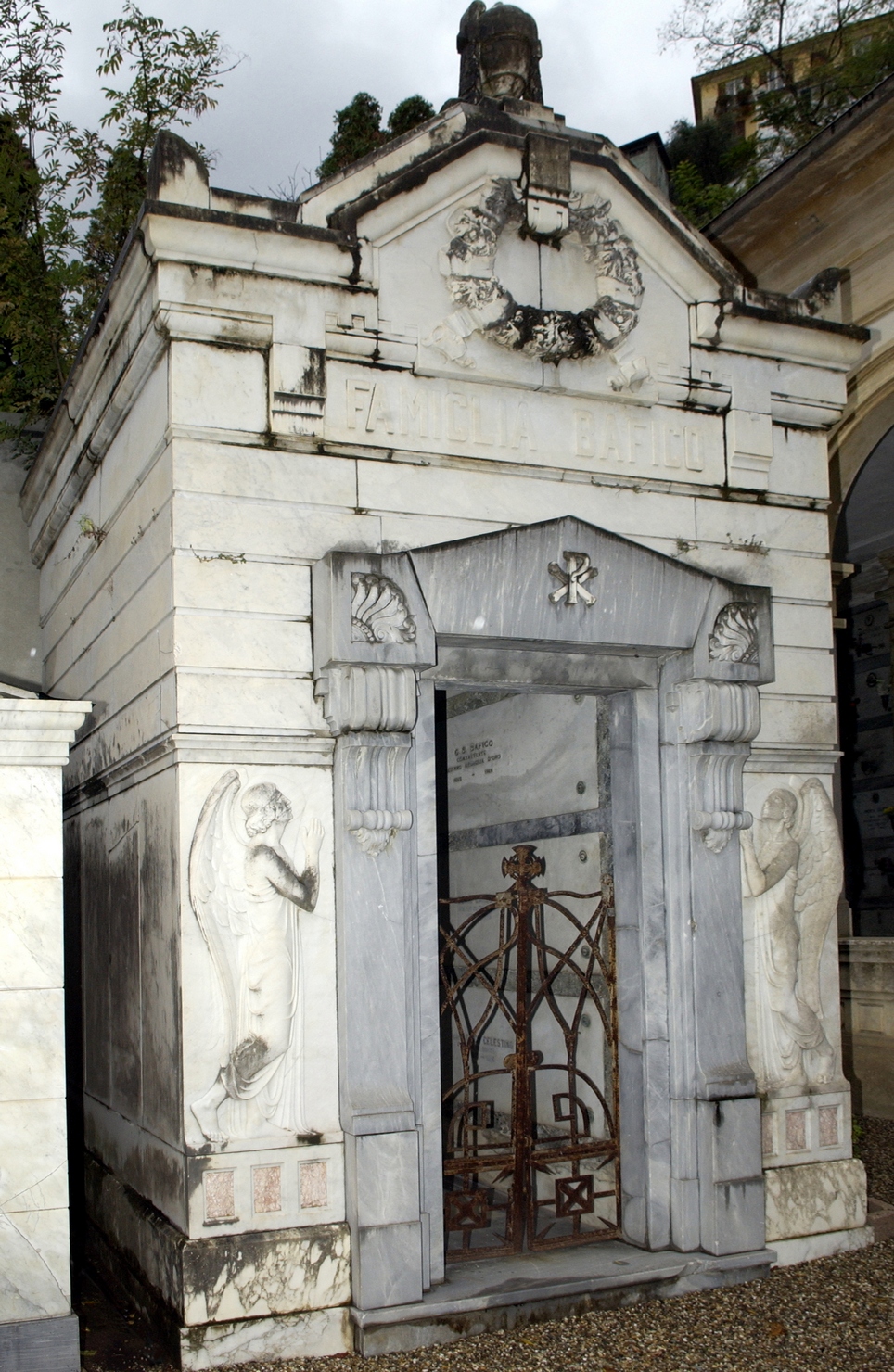 monumento funebre - a cappella, opera isolata - ambito ligure (prima metà sec. XX)