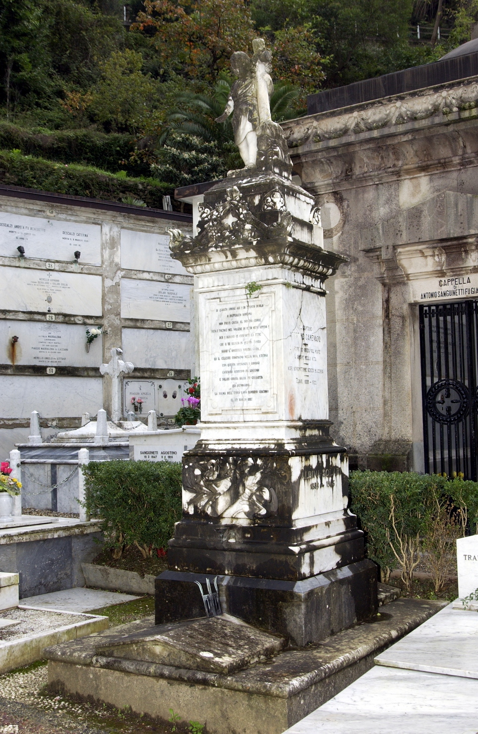 monumento funebre, opera isolata - ambito ligure (ultimo quarto sec. XIX)