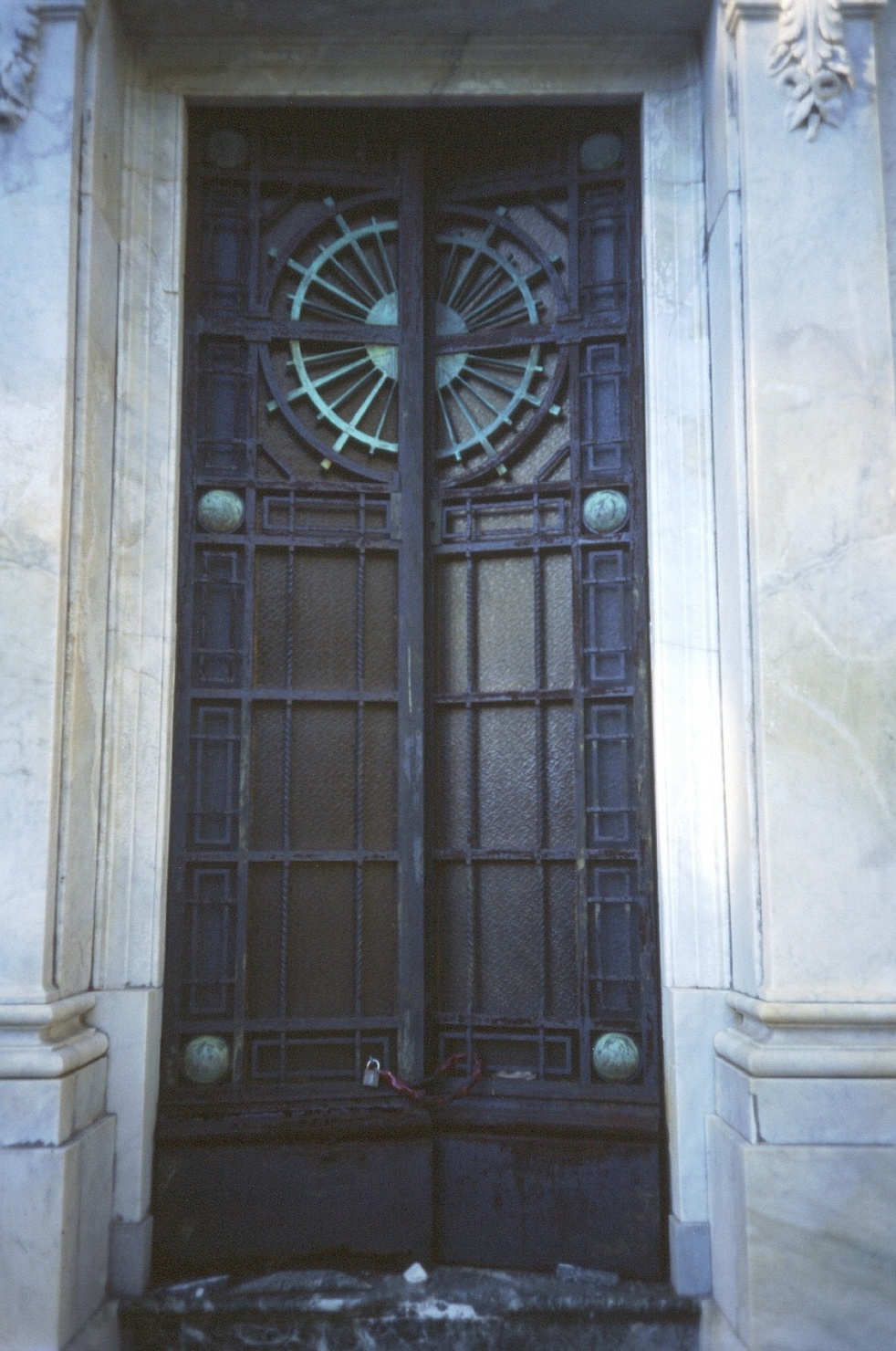 monumento funebre, opera isolata - ambito ligure (primo quarto sec. XX)