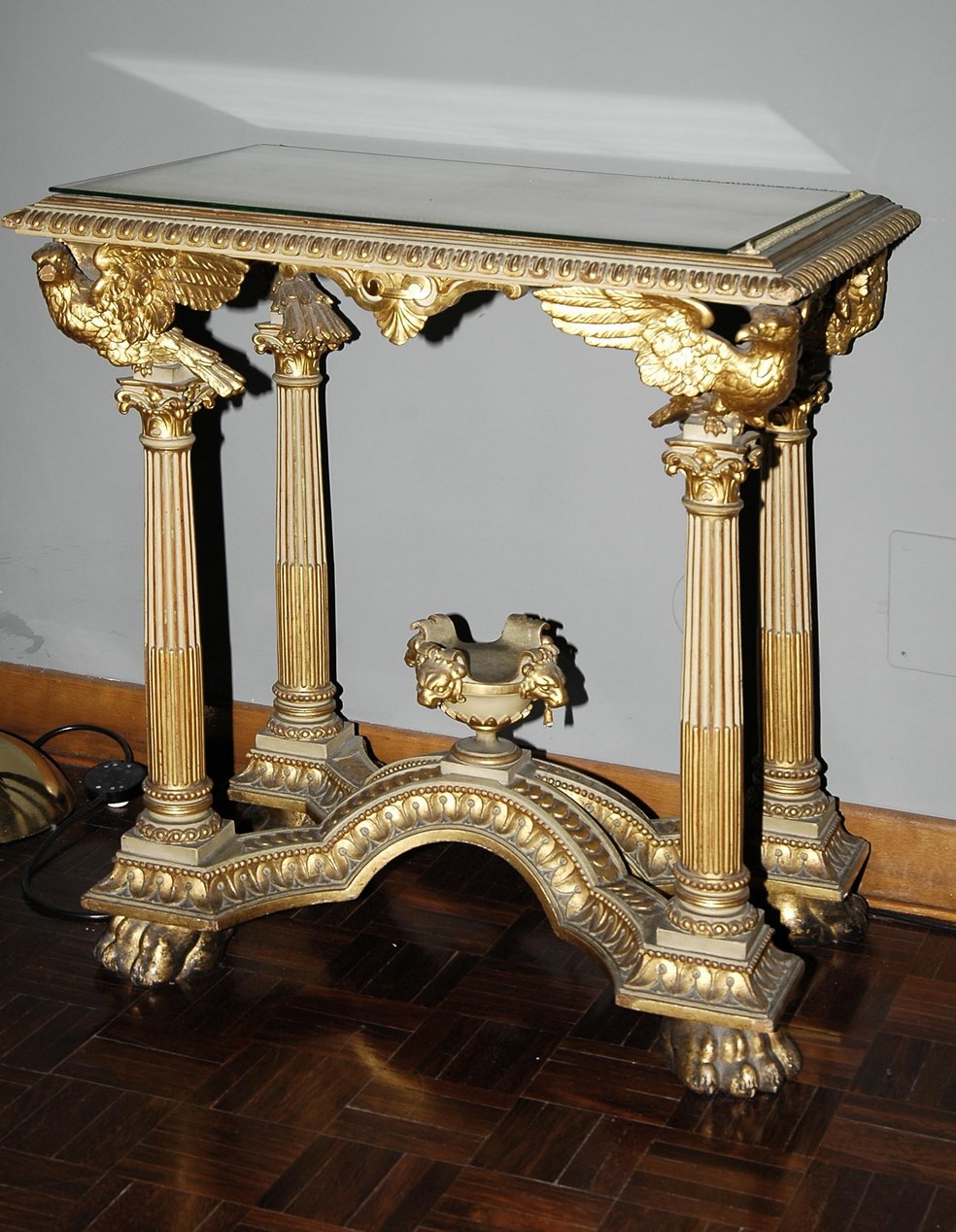 tavolino, opera isolata - ambito genovese (inizio sec. XIX)