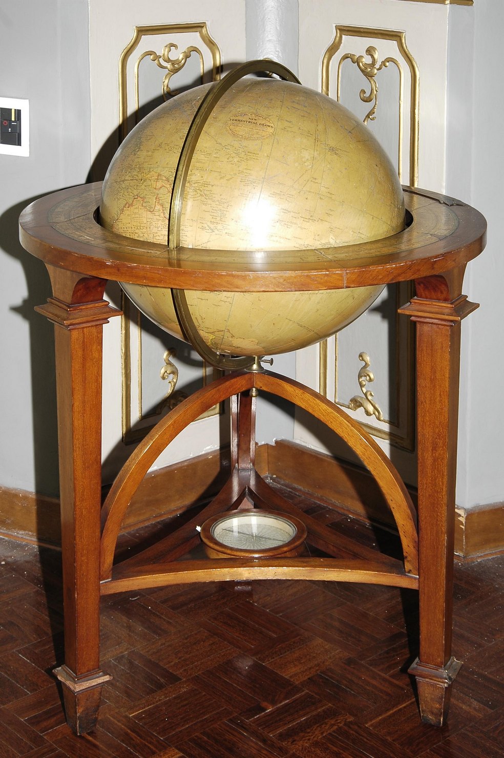 mappamondo, opera isolata - ambito inglese (prima metà sec. XX)