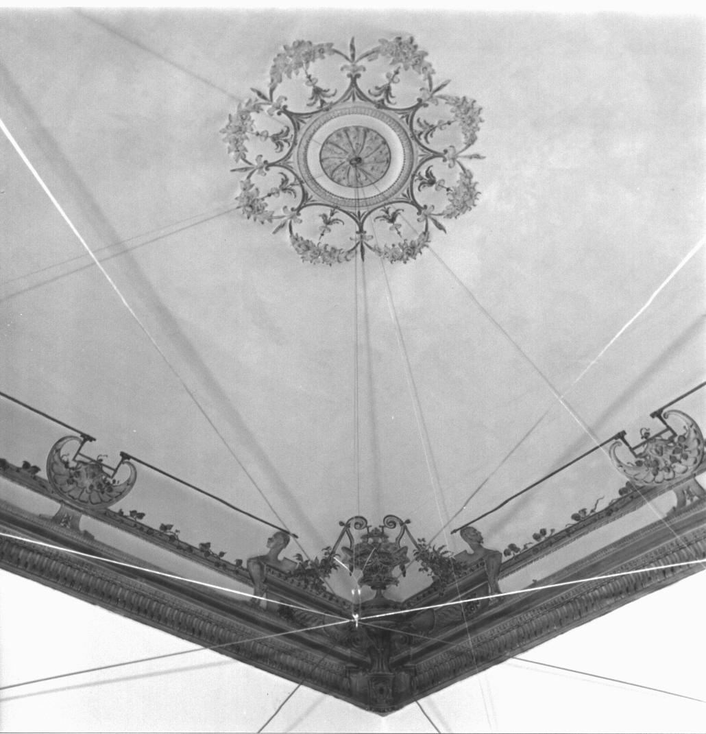 MOTIVI DECORATIVI (decorazione plastica, opera isolata) - ambito genovese (metà sec. XIX)