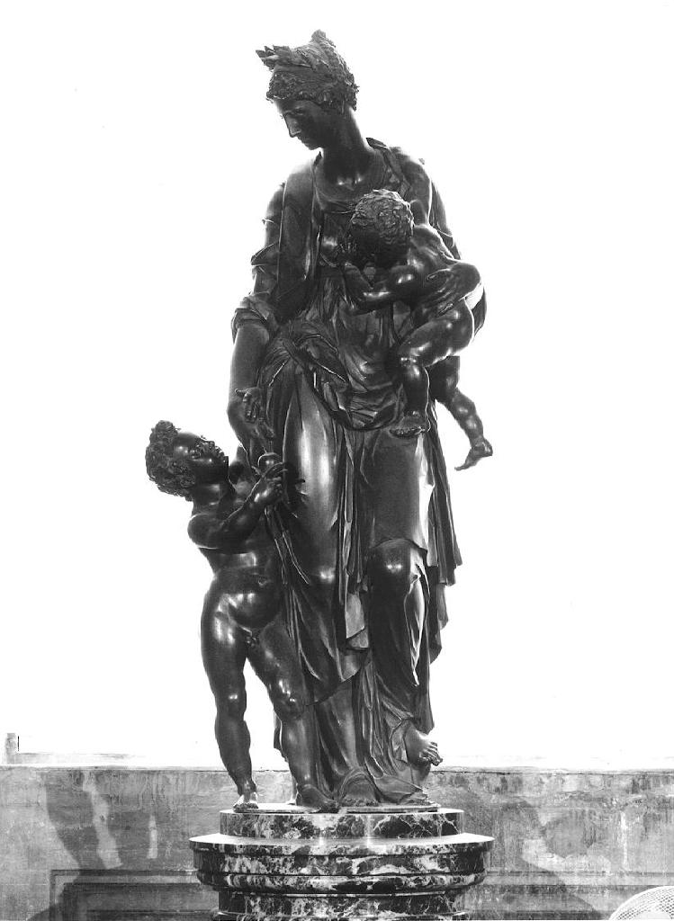 Carità (statua, elemento d'insieme) di Jean de Boulogne detto Giambologna, De Vries Adriaen (sec. XVI)