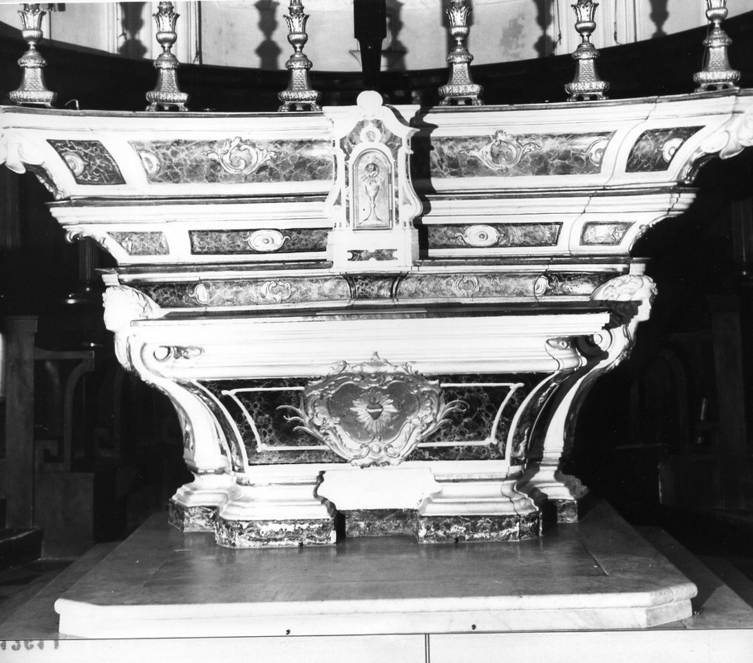 altare maggiore, insieme - bottega ligure (metà sec. XVIII)