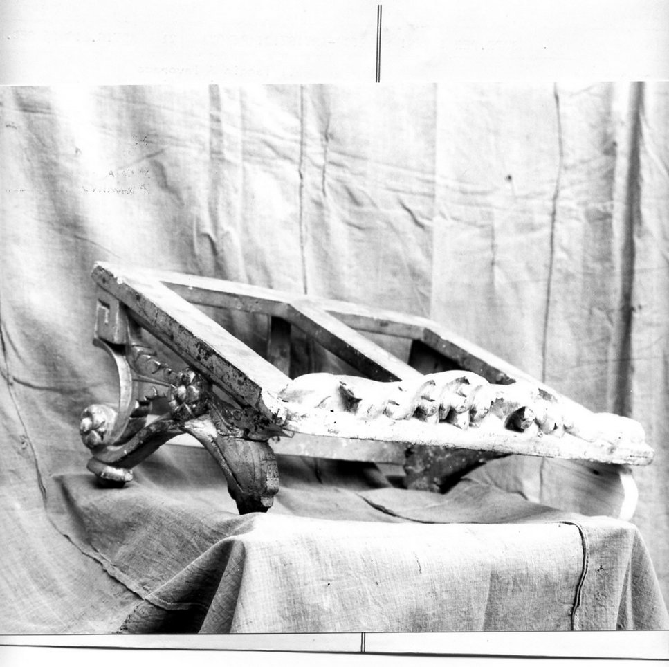 leggio, opera isolata - bottega ligure (metà sec. XIX)