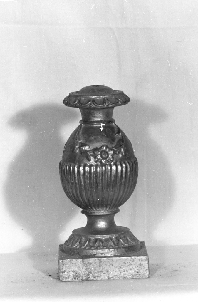 vasetto, opera isolata - bottega ligure (sec. XIX)