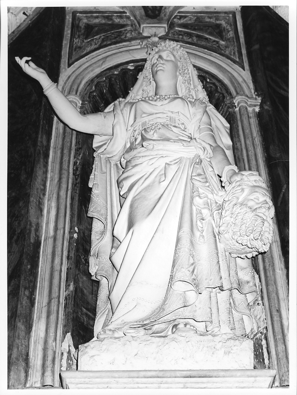 Giuditta con la testa di Oloferne (statua, opera isolata) di Carli Domenico (sec. XIX)