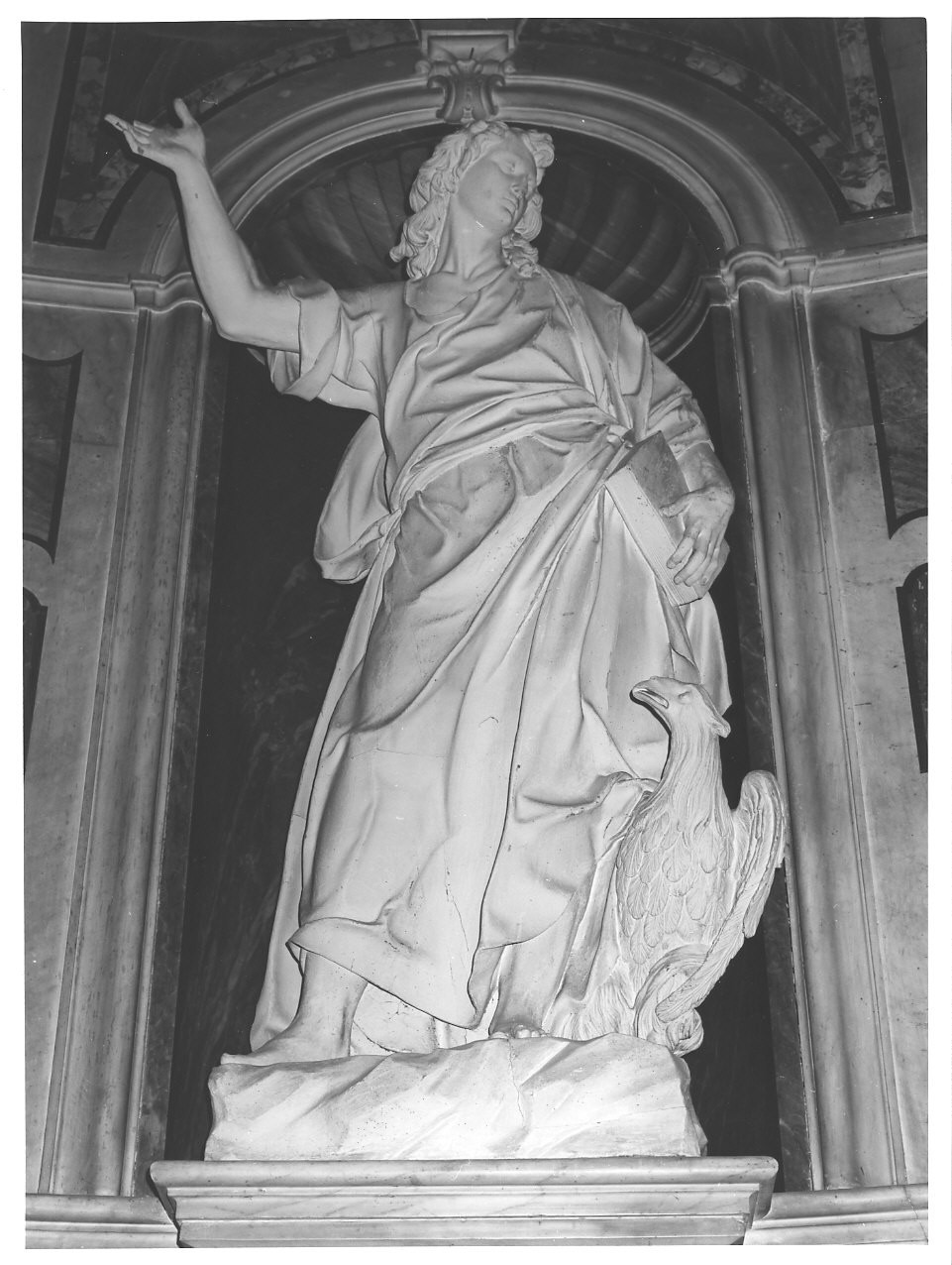 San Giovanni Evangelista (statua, opera isolata) di Maragliano Anton Maria (sec. XVIII, sec. XIX)