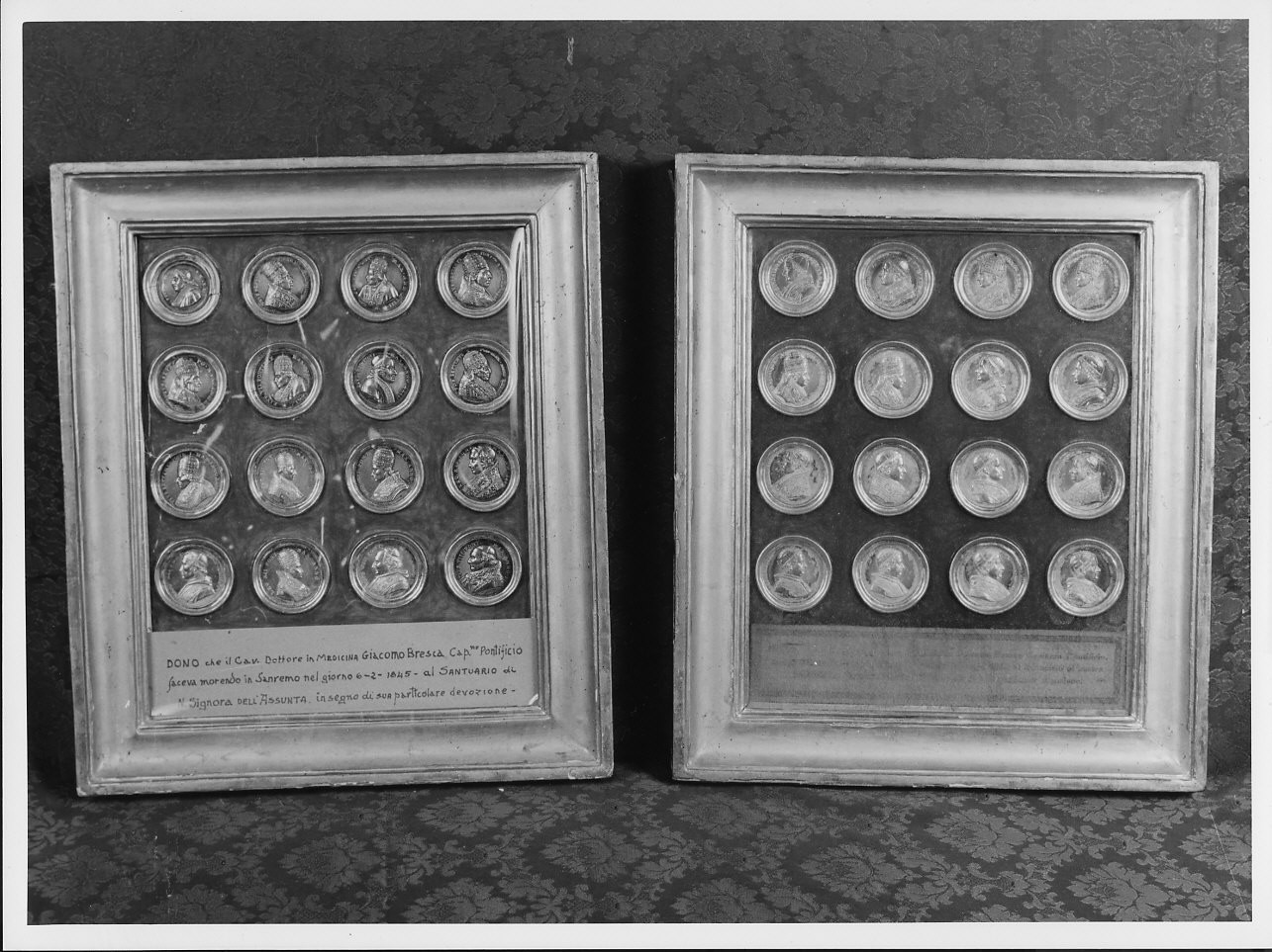 ritratti di papi (medagliere, coppia) - bottega italiana (sec. XIX)