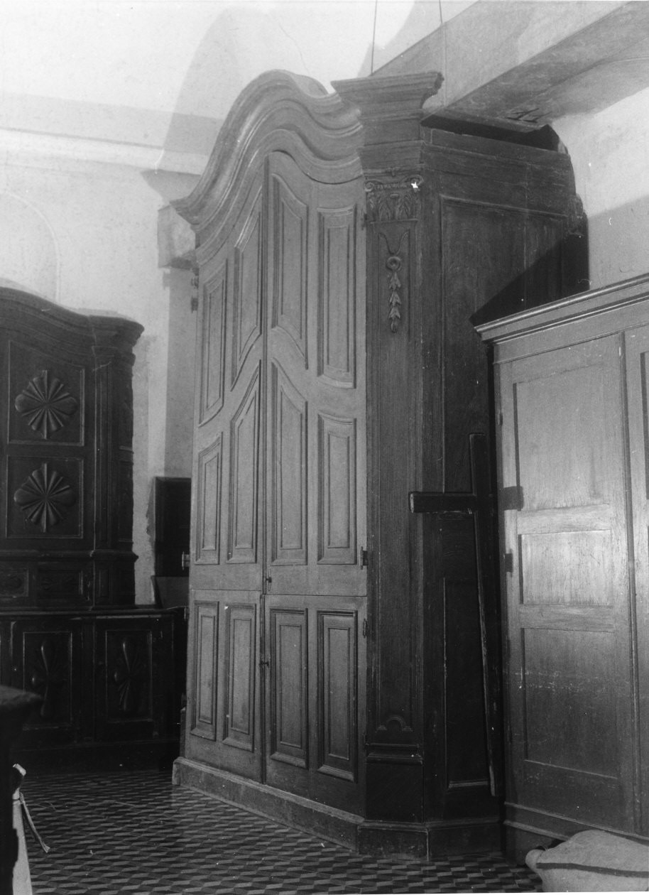 mobile, opera isolata - bottega ligure (fine/inizio secc. XVIII/ XIX)