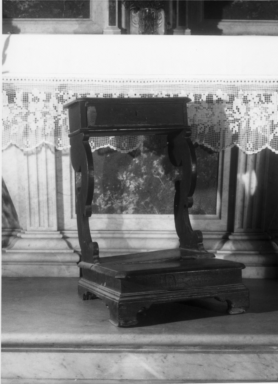 inginocchiatoio, opera isolata - bottega ligure (sec. XIX)