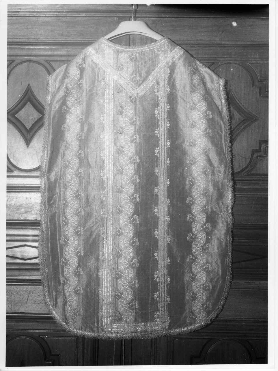 motivi decorativi vegetali (paramento liturgico, insieme) - manifattura ligure (fine sec. XVIII)