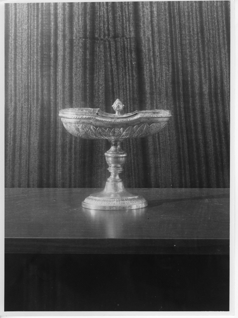 motivi decorativi vegetali (navicella portaincenso, opera isolata) - bottega ligure (prima metà sec. XIX)