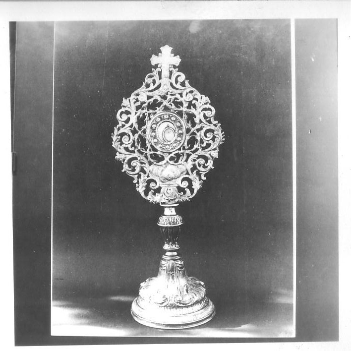 motivi decorativi a volute (reliquiario - a ostensorio, opera isolata) - bottega italiana (sec. XIX)