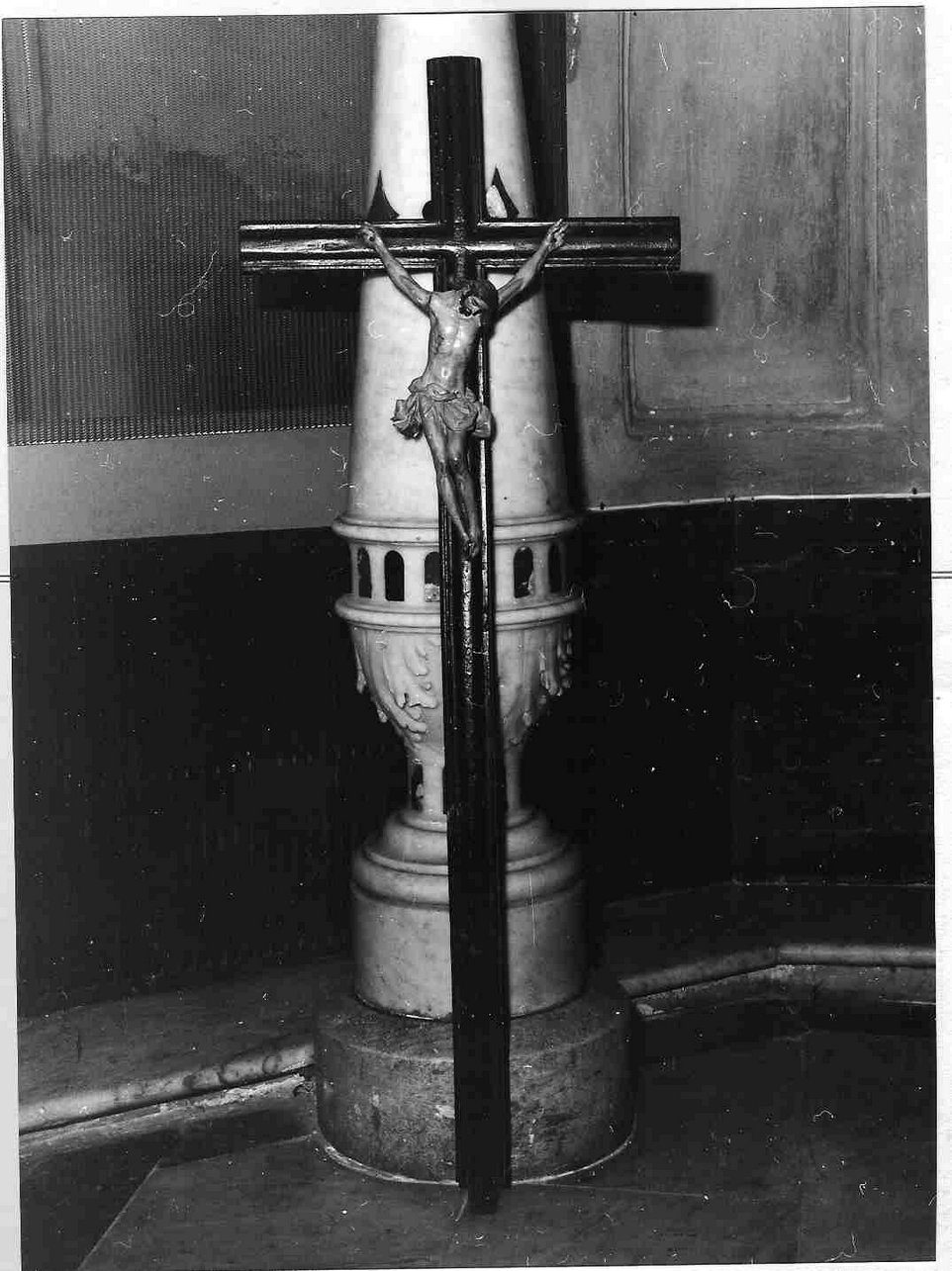 crocifisso, opera isolata - bottega ligure (secc. XVIII/ XIX)