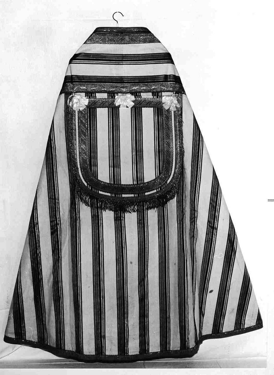 piviale, elemento d'insieme - manifattura ligure (sec. XIX)