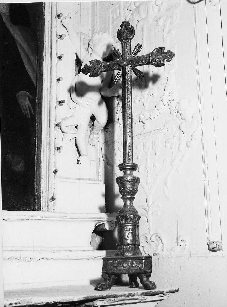 croce, opera isolata - bottega italiana (prima metà sec. XIX)