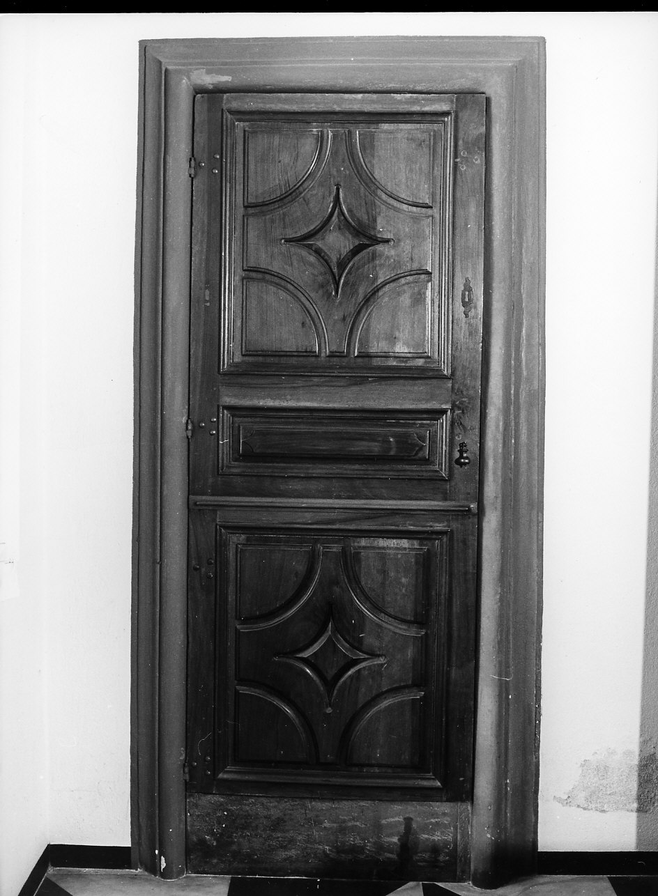 motivi decorativi geometrici (porta, coppia) - ambito italiano (sec. XVII)