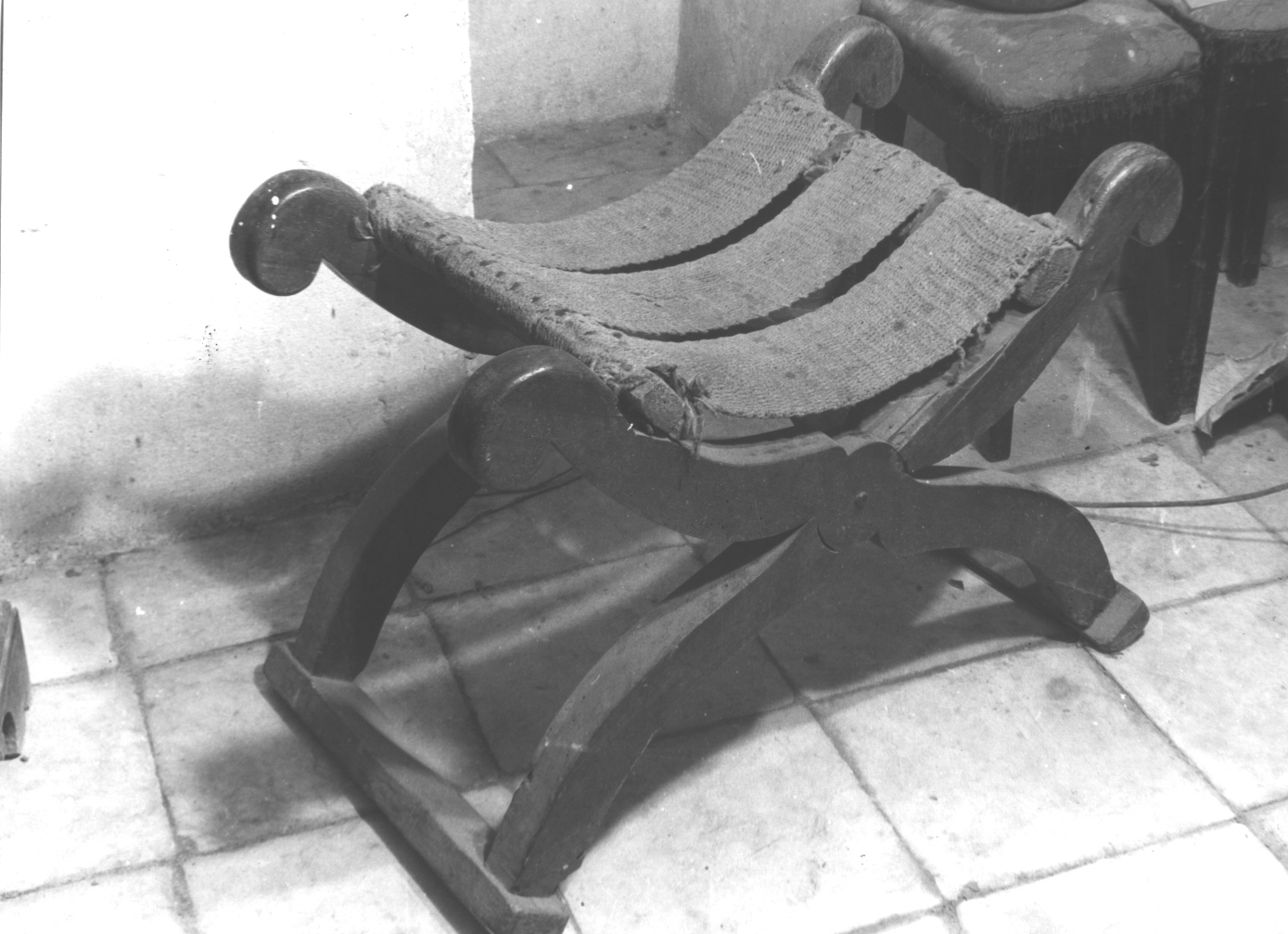 faldistorio pieghevole, opera isolata - bottega ligure (sec. XVIII)