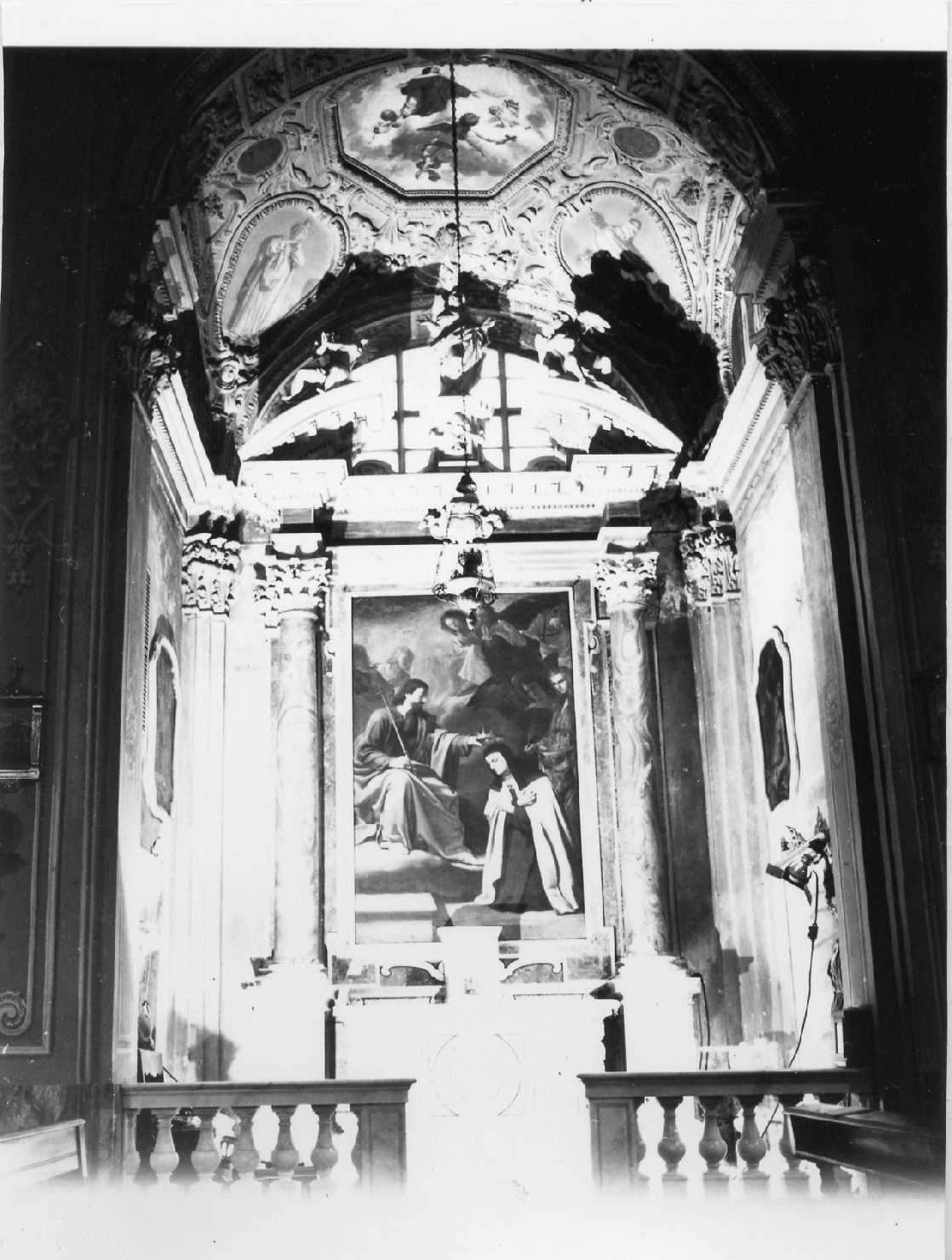 Madonna della Misericordia (paliotto, elemento d'insieme) di Orsolino Tommaso (sec. XVII)