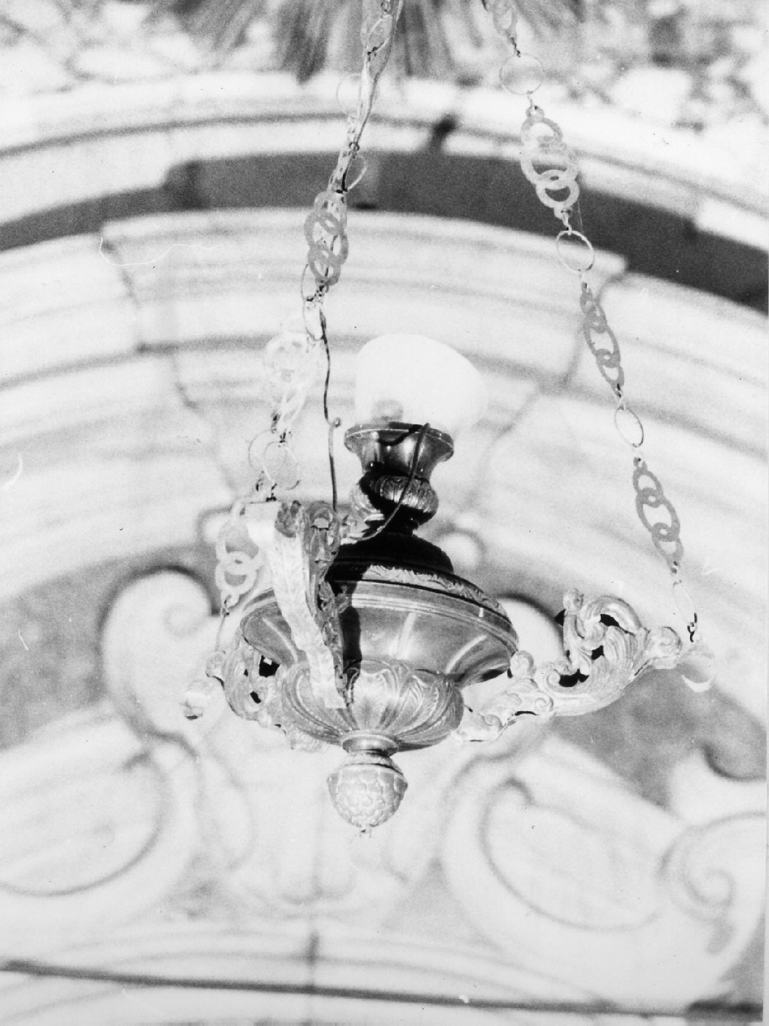 lampada pensile, opera isolata - bottega genovese (ultimo quarto sec. XVIII)