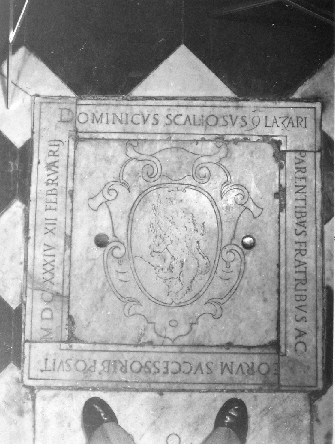 stemma (lapide tombale, opera isolata) - bottega ligure (sec. XVII)