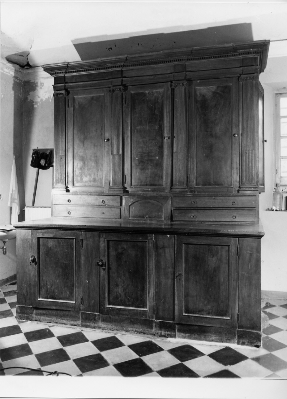 armadio, opera isolata - bottega ligure (sec. XIX)