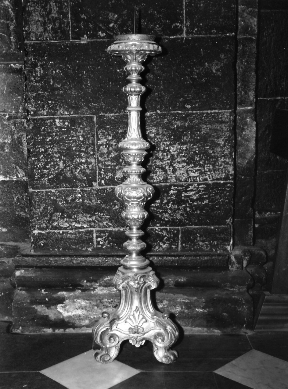 candeliere, serie - bottega ligure (sec. XVIII)