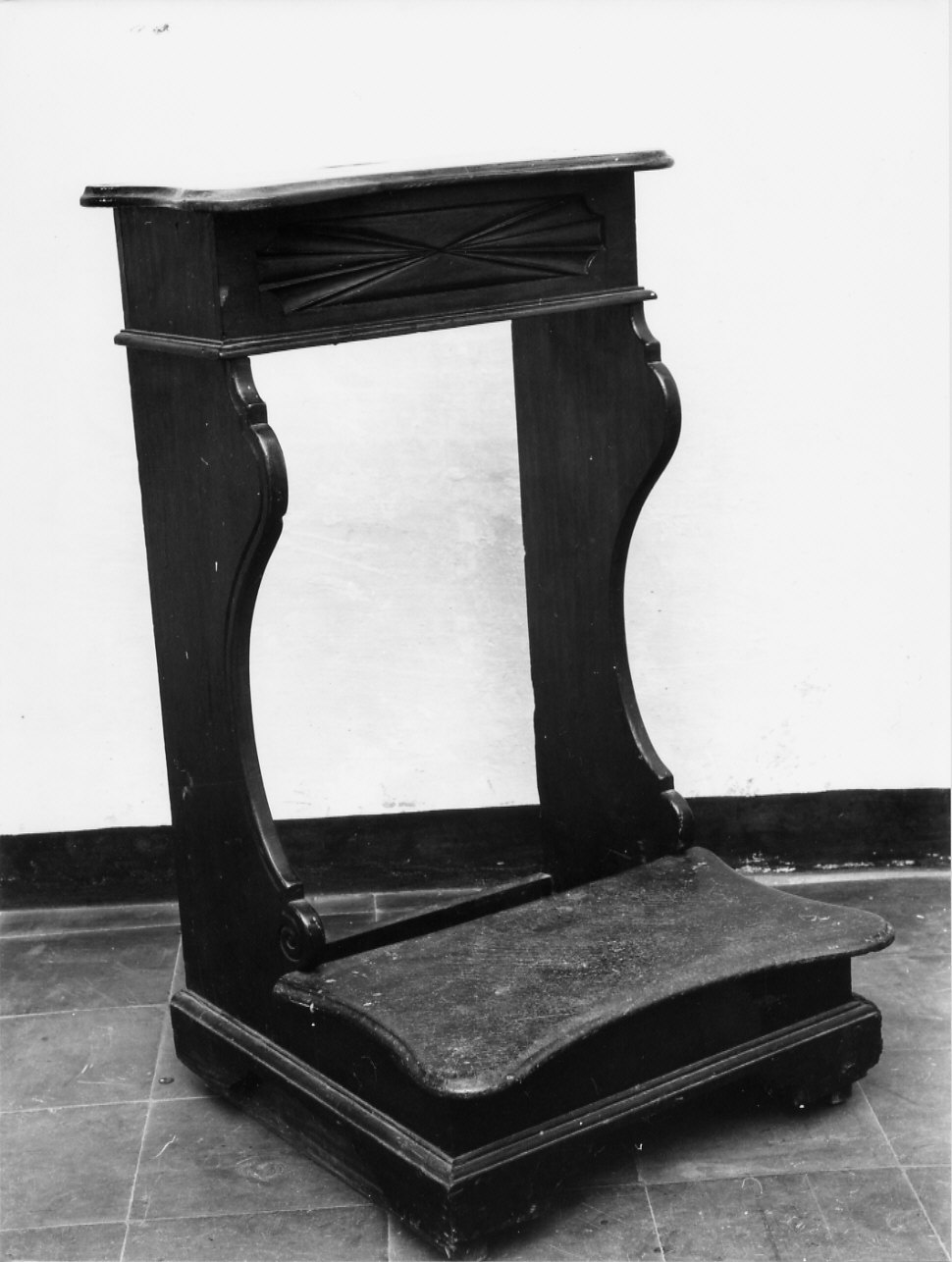 inginocchiatoio, coppia - bottega ligure (sec. XVIII)