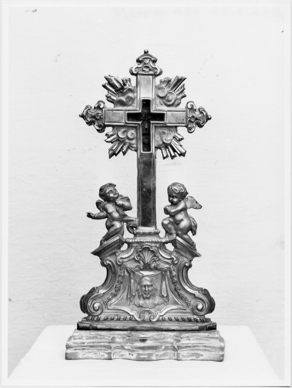 reliquiario - a croce, opera isolata - bottega genovese (sec. XVIII)