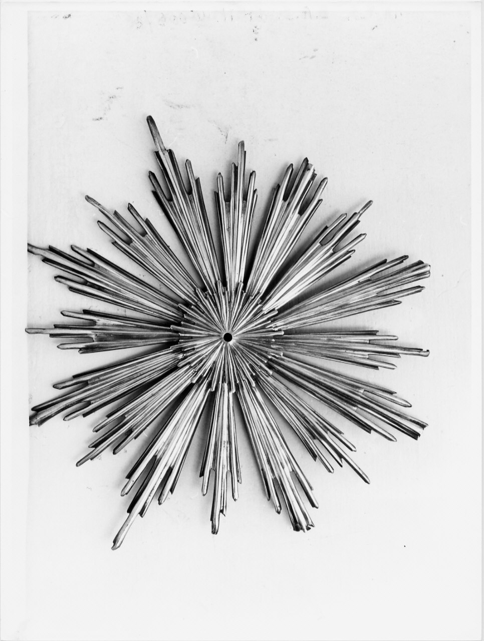 raggiera, elemento d'insieme - bottega genovese (sec. XIX)