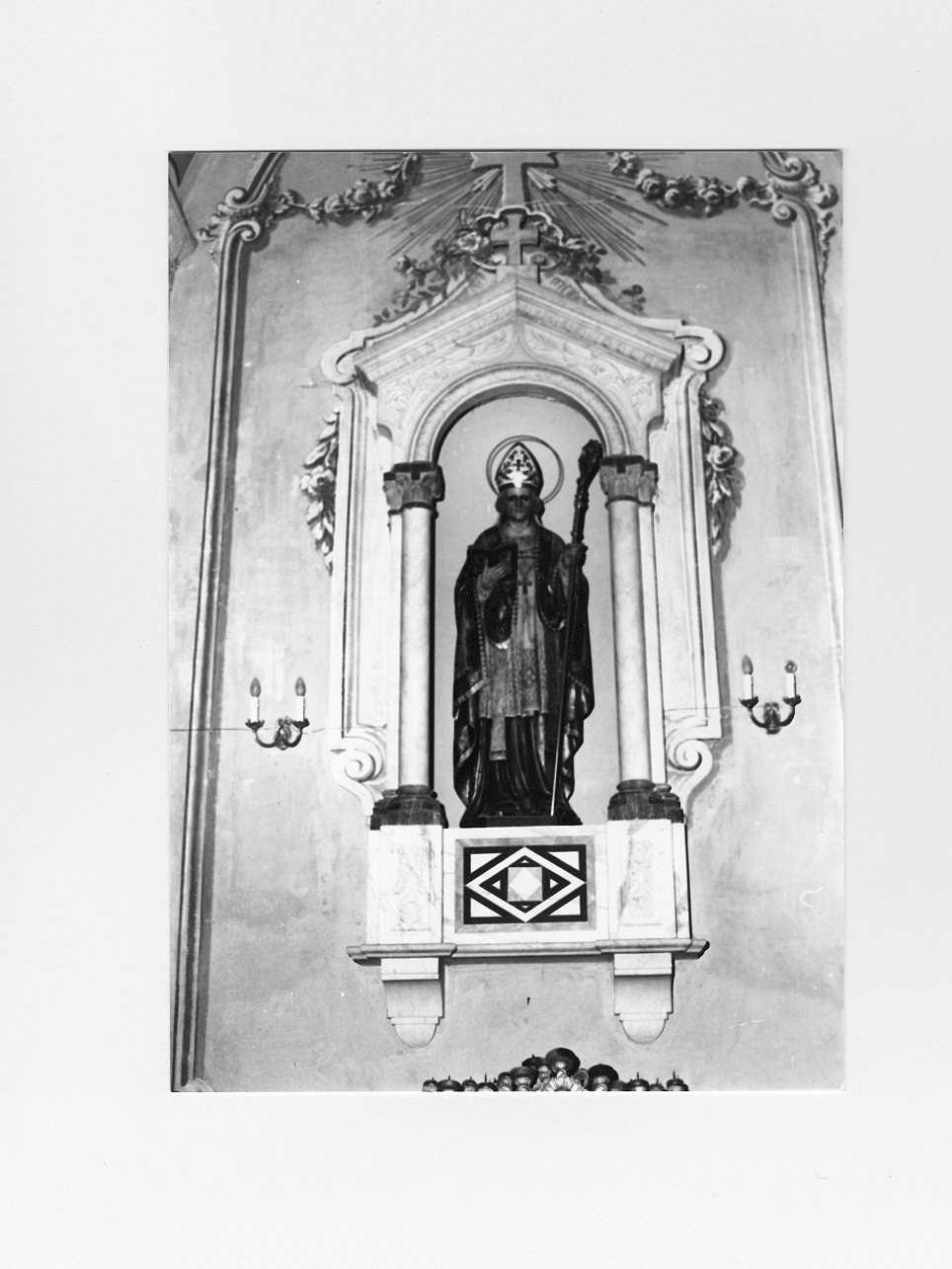 San Bernardo (statua, opera isolata) - bottega della Val Gardena (prima metà sec. XX)