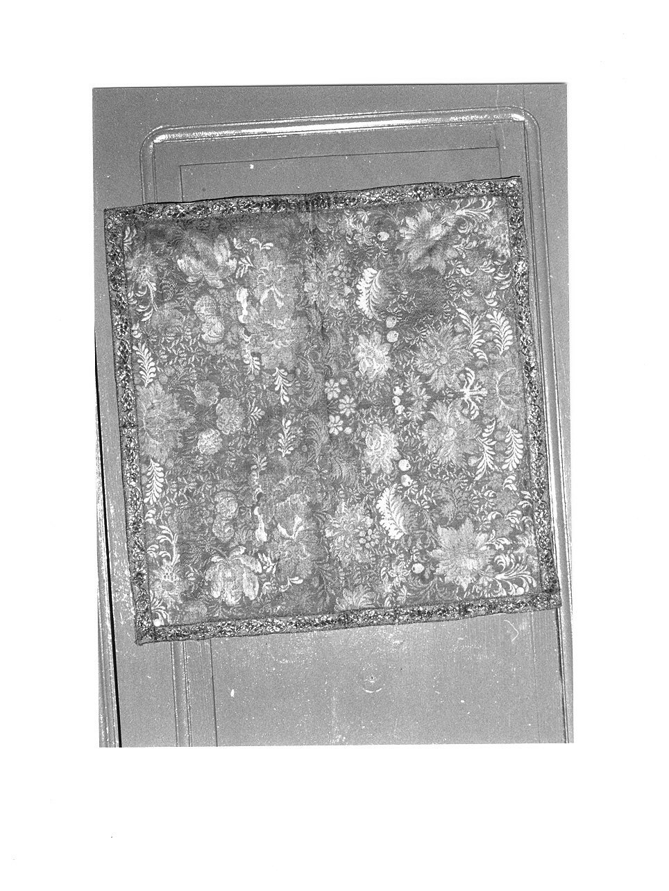 velo di calice, opera isolata - manifattura ligure (sec. XVIII)