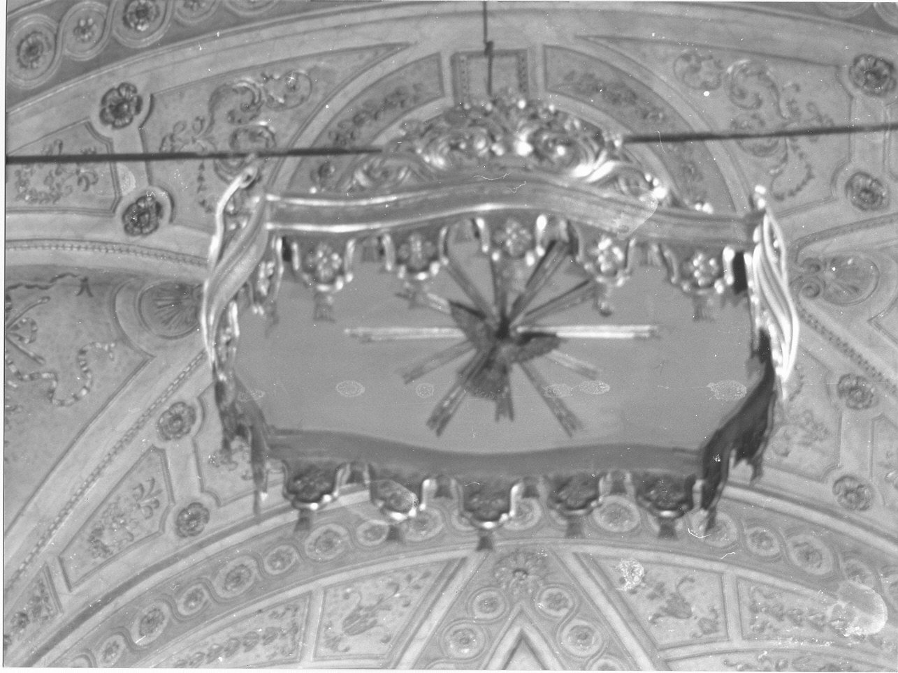 colomba dello Spirito Santo (baldacchino d'altare, opera isolata) di Mastro Colombo (fine sec. XVIII)