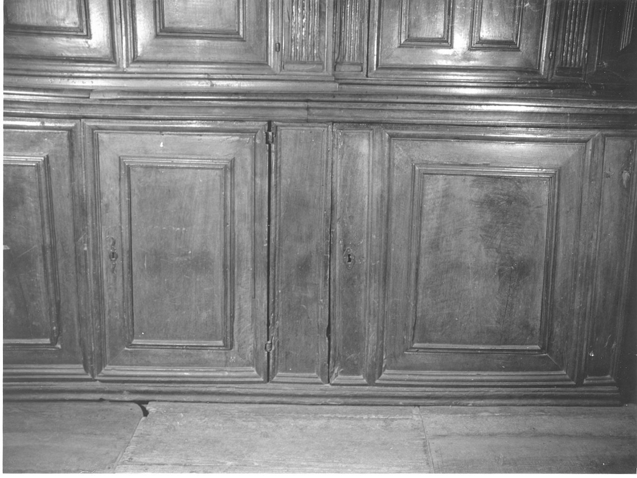 armadio da sacrestia, opera isolata - bottega italiana (ultimo quarto sec. XVII)