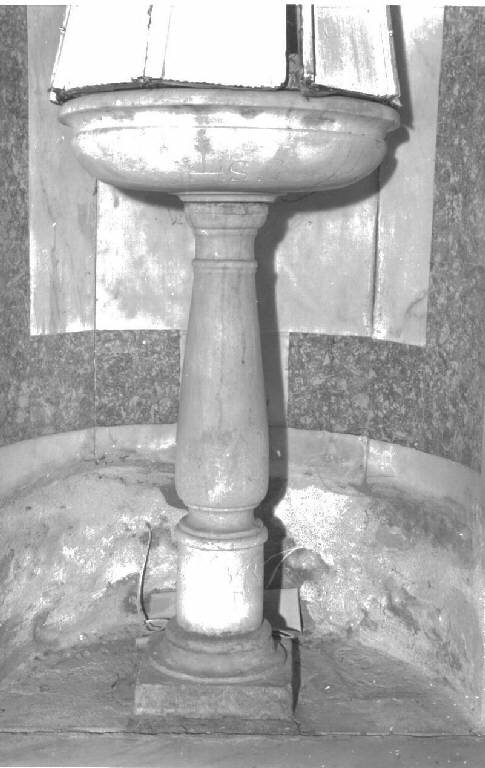 fonte battesimale - a fusto, opera isolata - bottega ligure (sec. XVII)