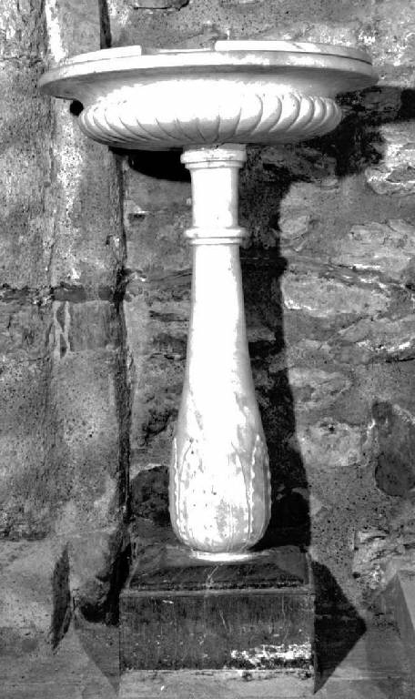 acquasantiera - a fusto, opera isolata - bottega ligure (seconda metà sec. XVIII)