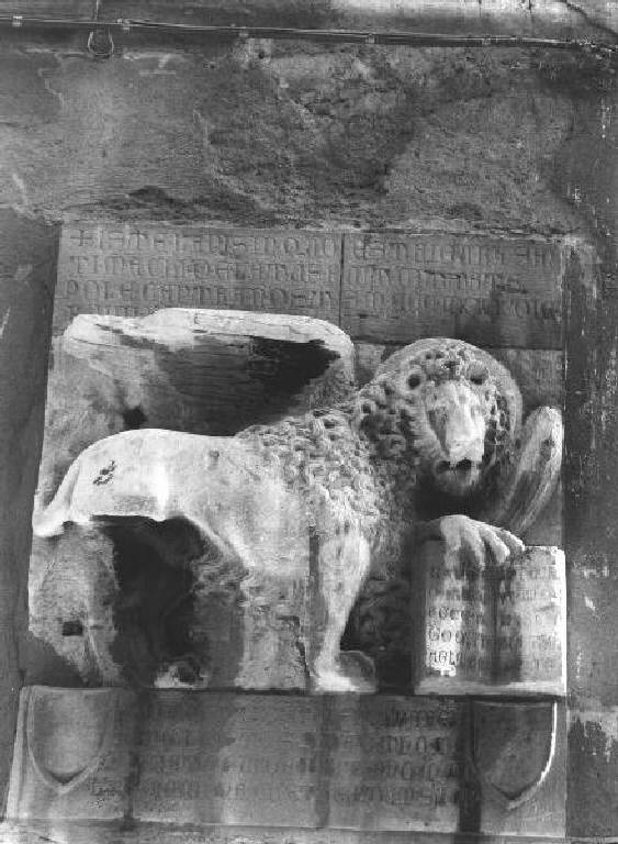 lapide, opera isolata - bottega genovese (sec. XIV)