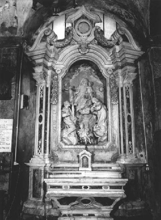 altare, elemento d'insieme di Schiaffino Francesco Maria (attribuito) (secondo quarto sec. XVIII)