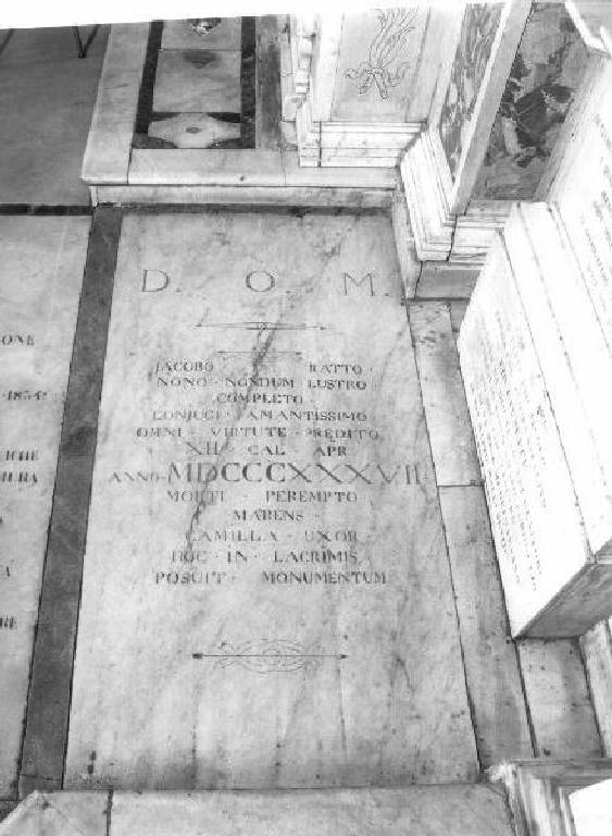 lapide tombale - bottega ligure (secondo quarto sec. XIX)