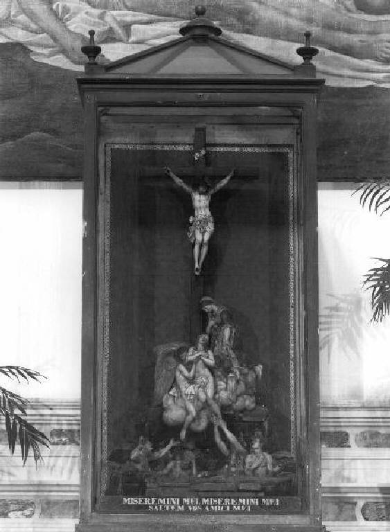 crocifissione di Cristo/ anime purganti (gruppo scultoreo) di Maragliano Anton Maria (attribuito) (sec. XVIII)