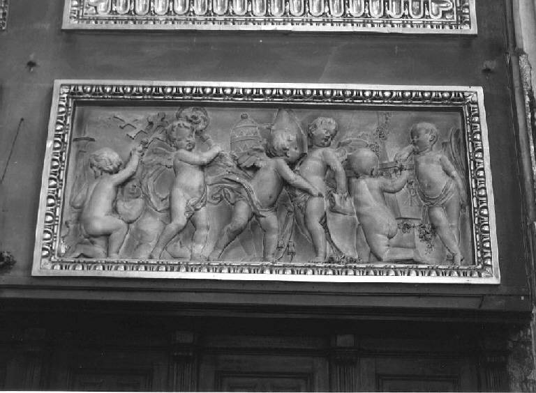 putti (rilievo) di Traverso Nicolò Stefano (attribuito), Ravaschio Francesco (attribuito) (sec. XVIII)