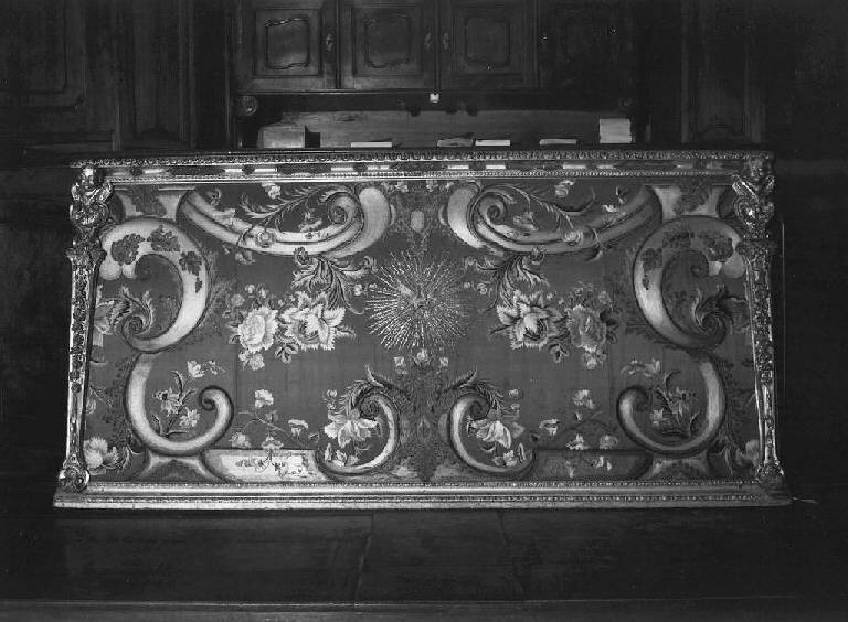 paliotto - manifattura genovese (prima metà sec. XVIII)