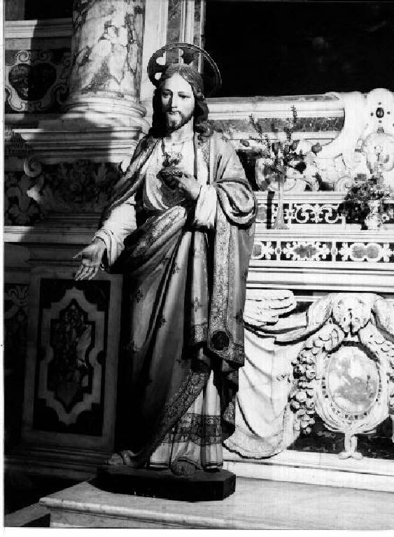 Sacro Cuore di Gesù (statua) di Rungaldier Giuseppe (prima metà sec. XX)